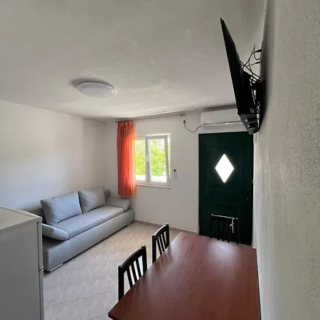 Apartment 6 Majba Zaglavice